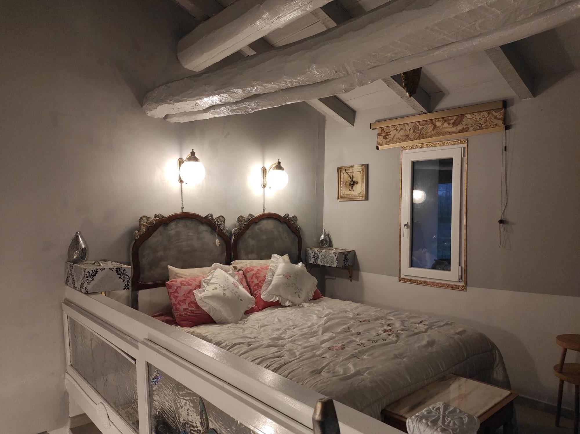 La Baia Dei Lupi Bed & Breakfast
